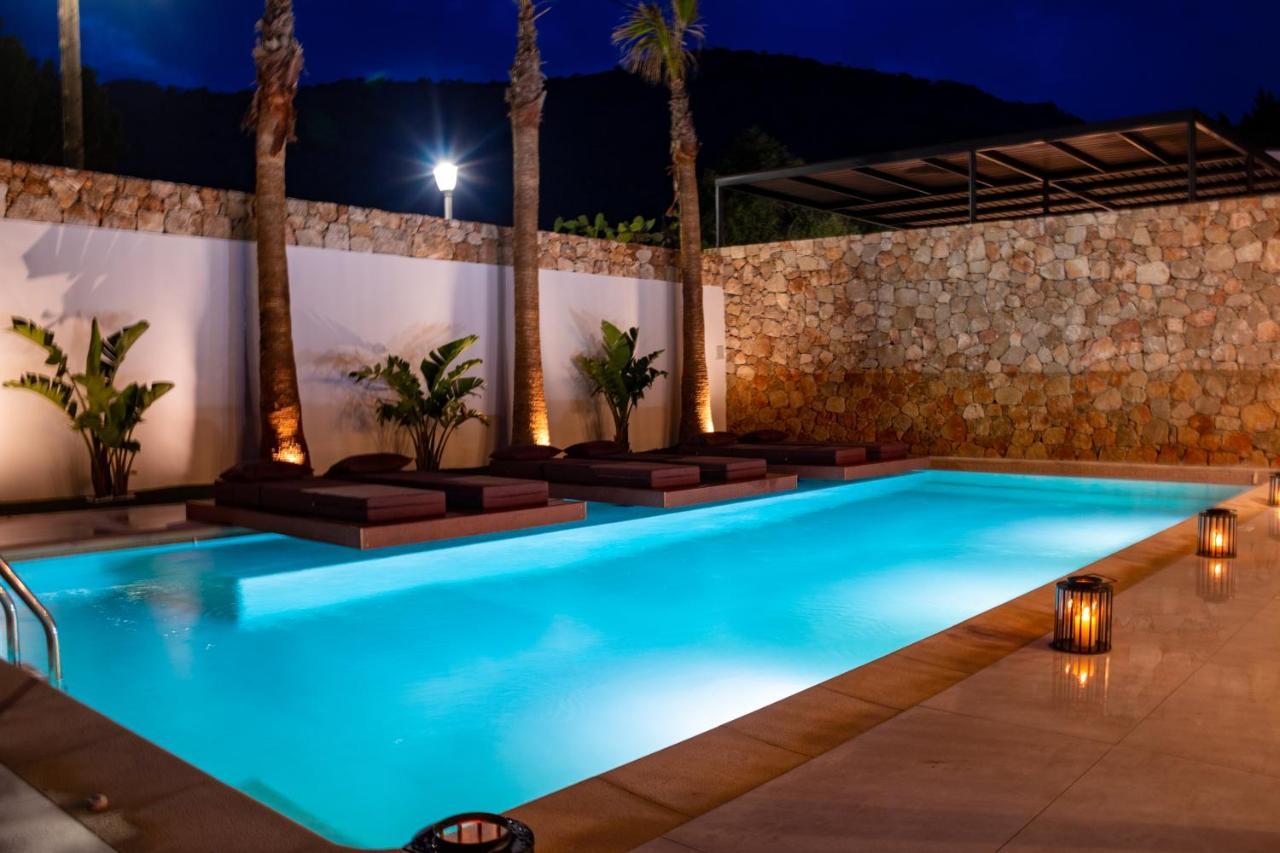 Stalea Luxury Villa Pefki エクステリア 写真